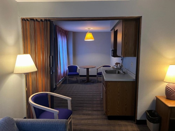 The Ridge Motor Inn image 11